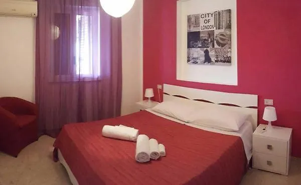 Eloisa Aparthotel